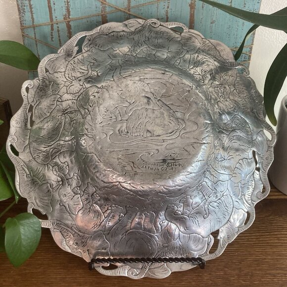 Aluminum Serving Bowl By Arthur Court Elegant Elephant Pattern Vintage 1990 - Picture 14 of 14